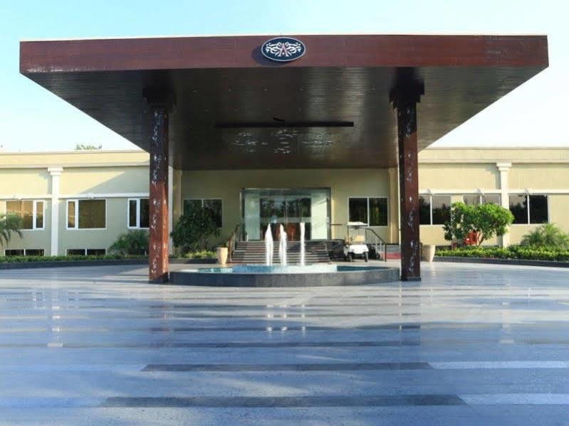 Atrio By Devam Hotel Gurgaon Luaran gambar