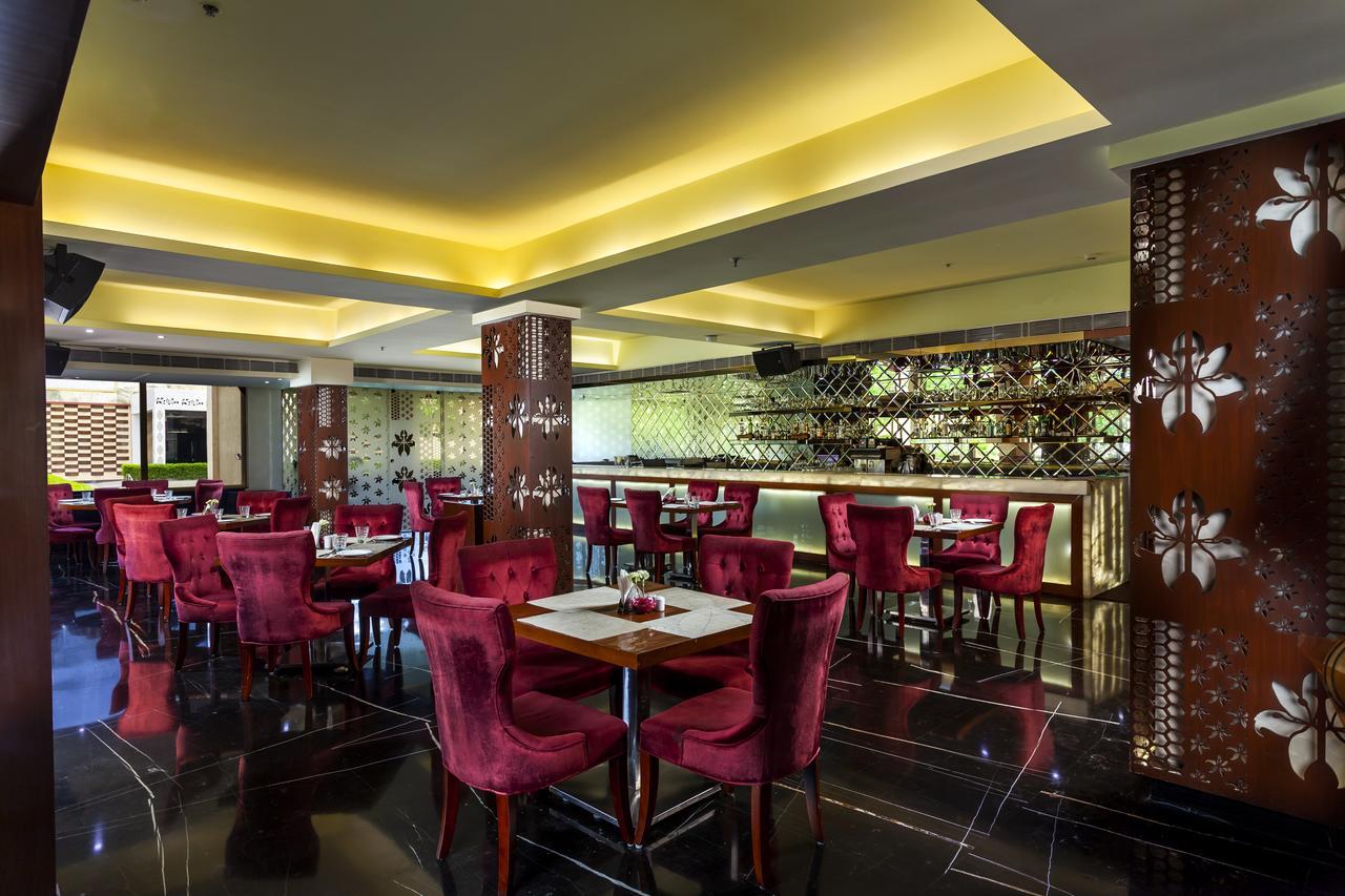 Atrio By Devam Hotel Gurgaon Luaran gambar