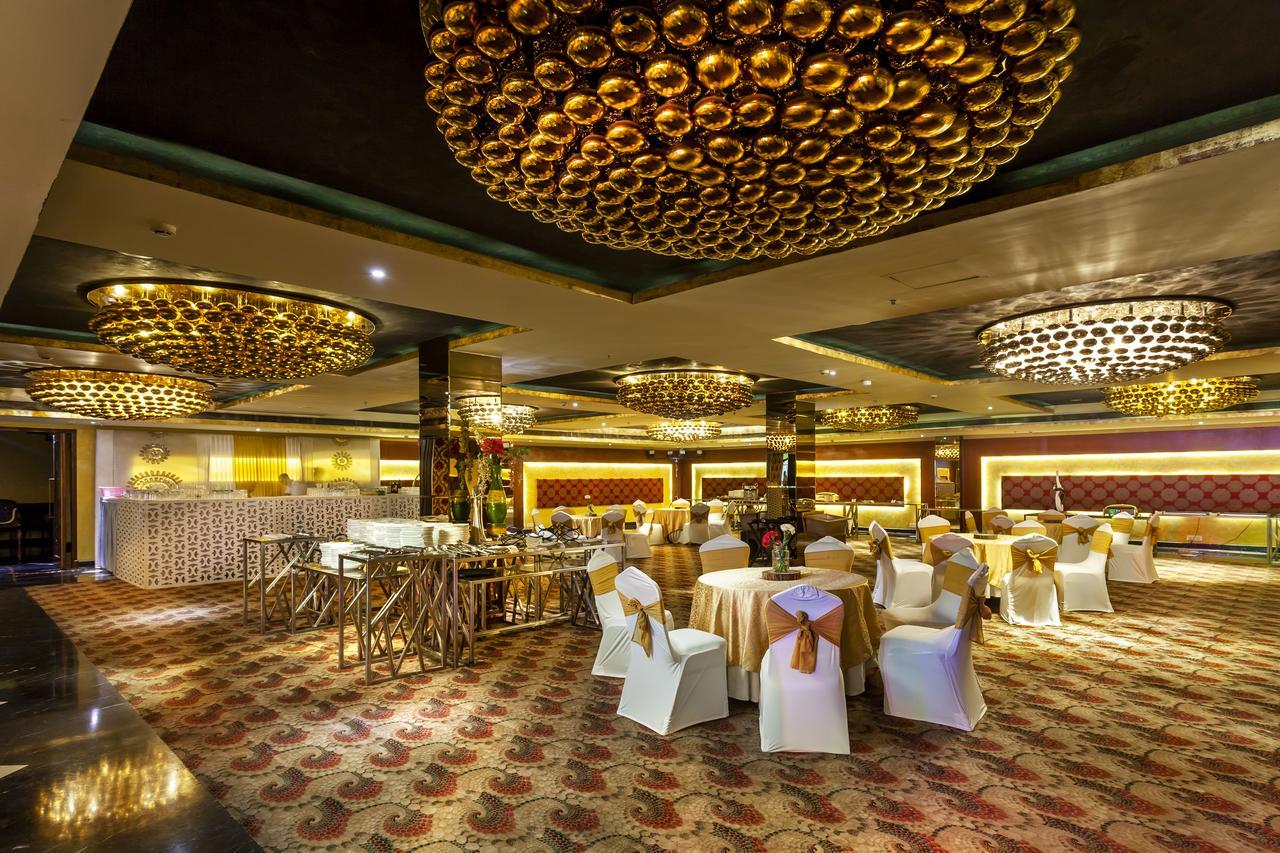 Atrio By Devam Hotel Gurgaon Luaran gambar