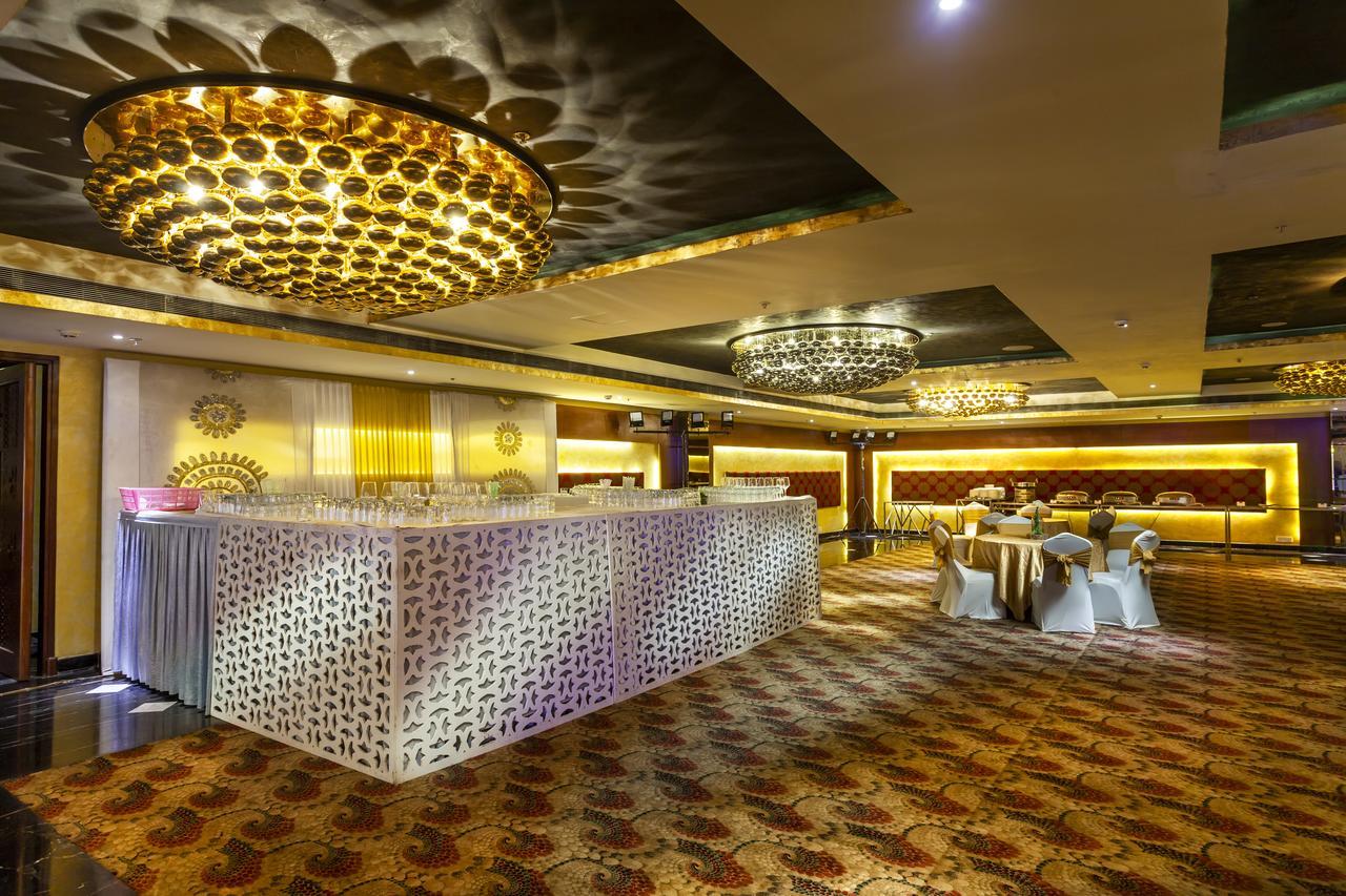 Atrio By Devam Hotel Gurgaon Luaran gambar